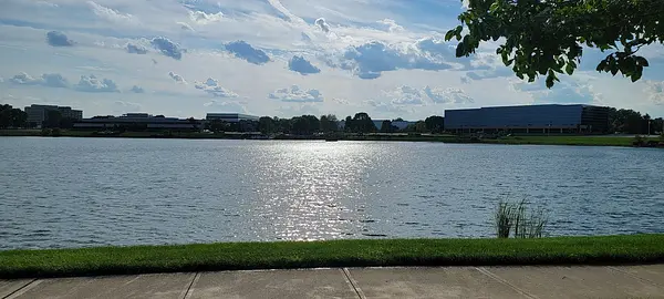 Nice early evening walk around Lakefront at Keystone